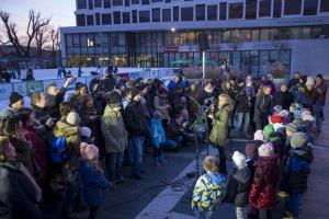 E96DFB1C-94BB-420F-8D93-0C8F458CCD27