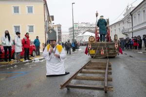 0B5900DC-F300-4AFB-957F-6C877C9157B9