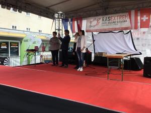 55FA1420-1EF6-41A9-9B8F-111F4D6B5E77