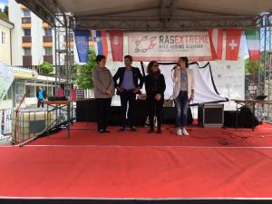 6C54F8B0-E7F4-4CD4-8EEB-B640C0F57B63