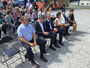 85C3CEE6-271D-47F1-89F0-991DE55D8816