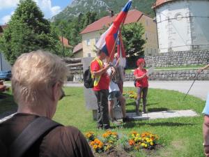PIC00027